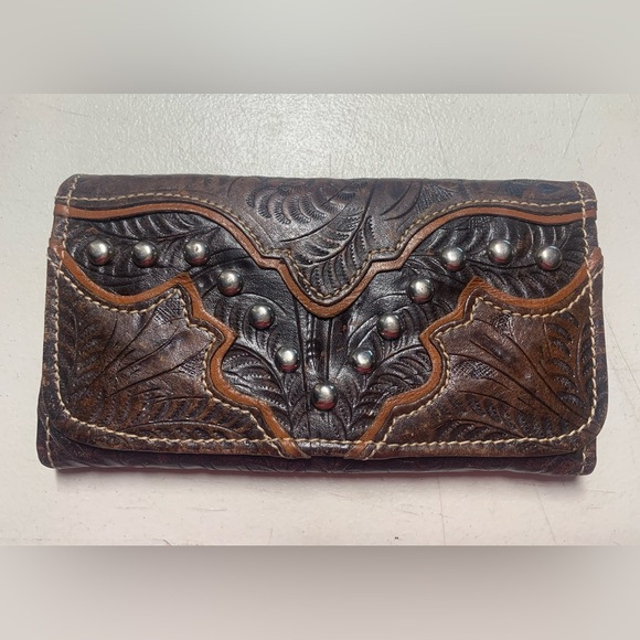 American West Genuine Brown Tooled Leather Trifold Wallet.      2530 - Picture 1 of 5
